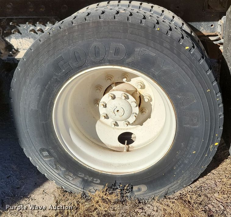 image for item KU9031 2010 International  Work Star 7600 SFA dump truck