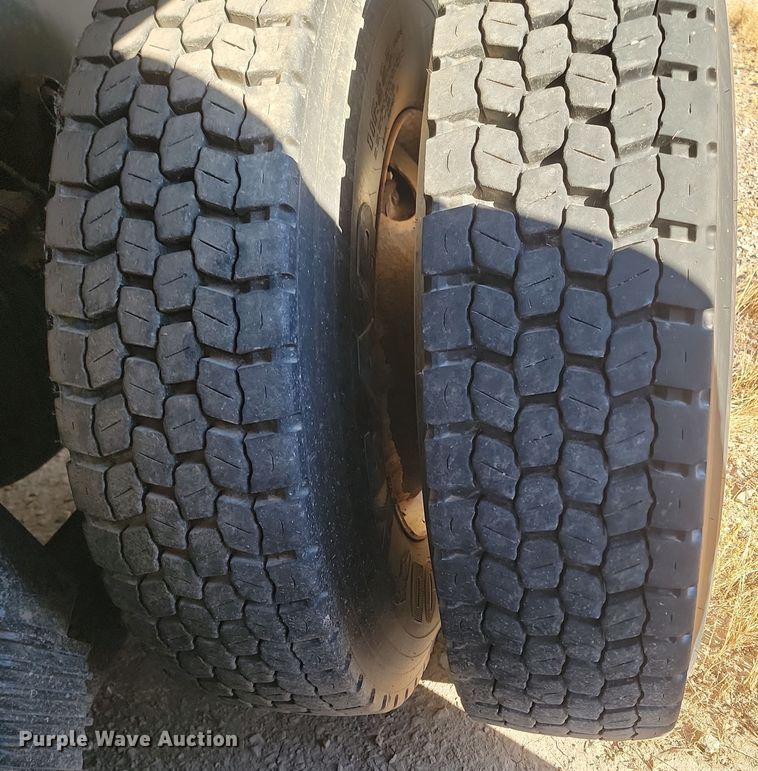 image for item KU9031 2010 International  Work Star 7600 SFA dump truck