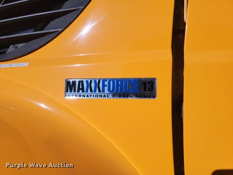 image for item KU9031 2010 International  Work Star 7600 SFA dump truck