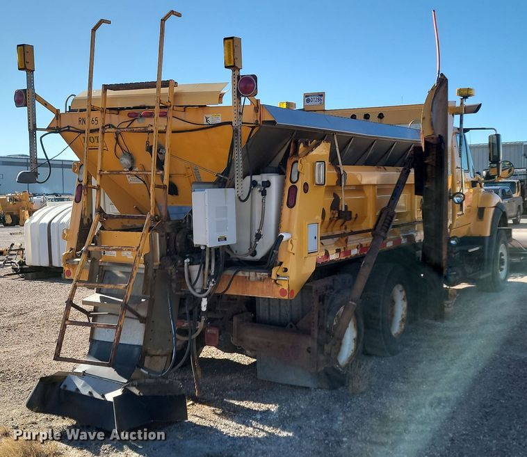 image for item KU9032 2011 International WorkStar 7600 SFA dump truck