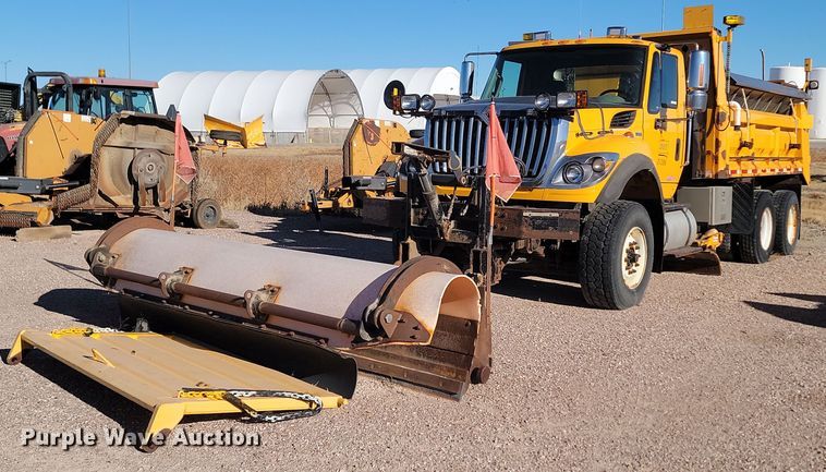 image for item KU9032 2011 International WorkStar 7600 SFA dump truck