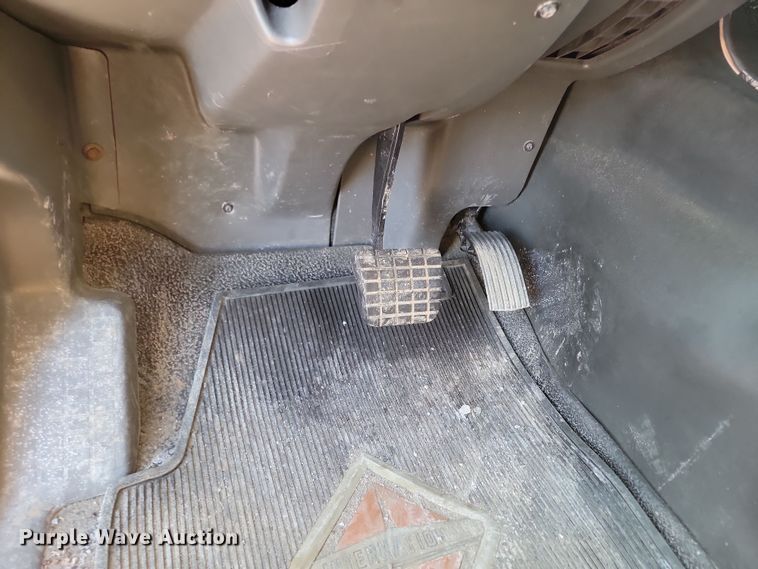 image for item KU9032 2011 International WorkStar 7600 SFA dump truck