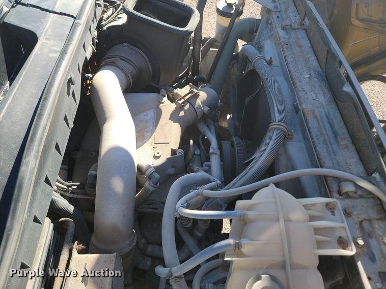 image for item KU9032 2011 International WorkStar 7600 SFA dump truck