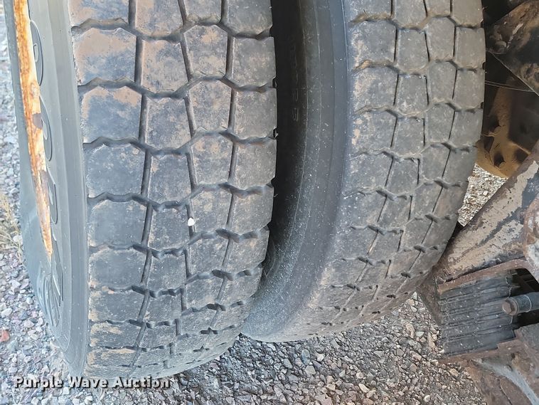 image for item KU9032 2011 International WorkStar 7600 SFA dump truck