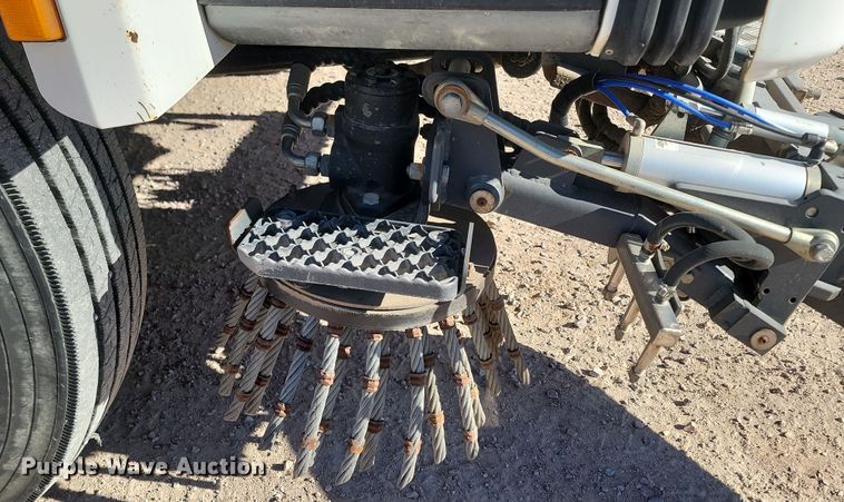 image for item KU9033 2006 Freightliner  Johnson FC-80 street sweeper truck