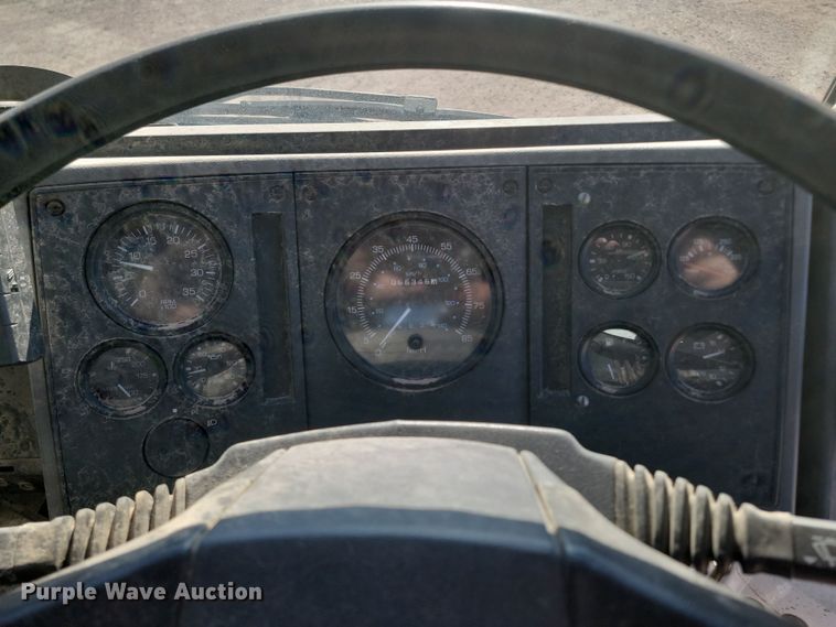 image for item KU9033 2006 Freightliner  Johnson FC-80 street sweeper truck