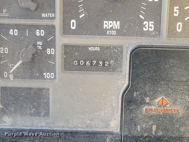 image for item KU9035 1995 International  4700 dump truck