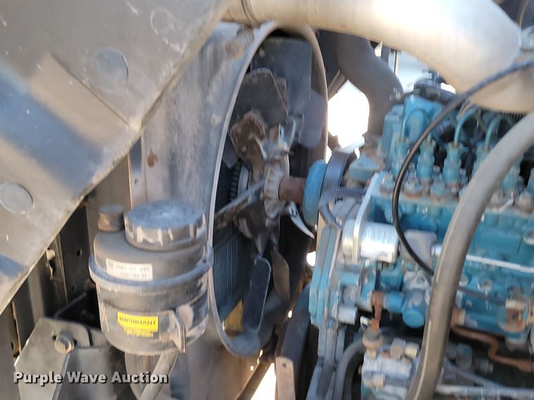 image for item KU9035 1995 International  4700 dump truck