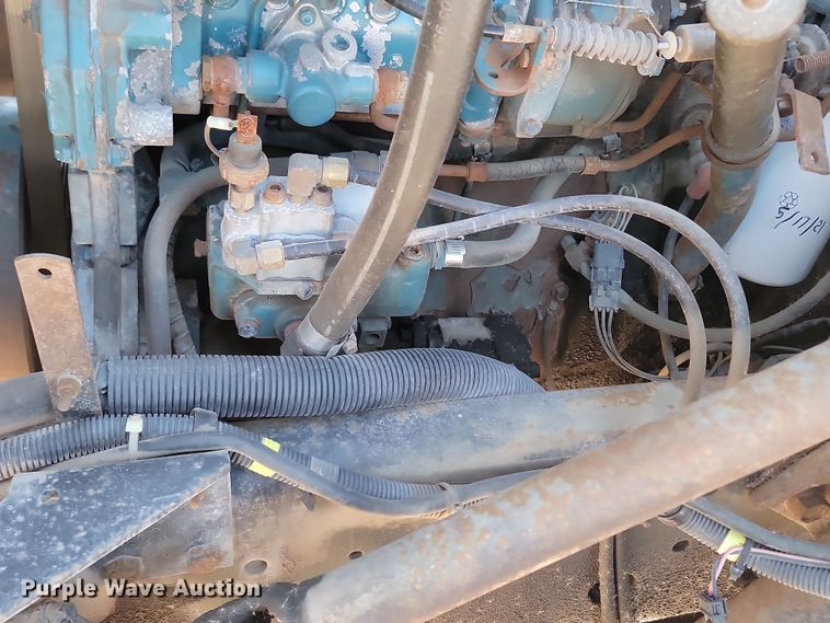 image for item KU9035 1995 International  4700 dump truck