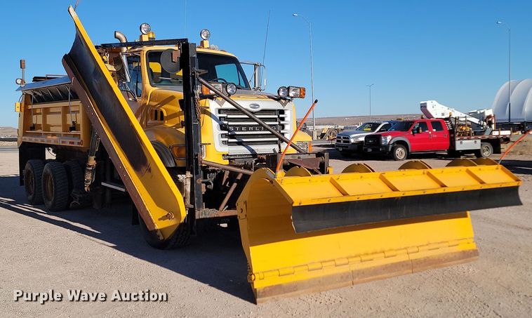 image for item KU9036 2002 Sterling LT9500 dump truck
