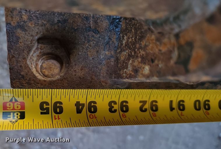 image for item KU9036 2002 Sterling LT9500 dump truck