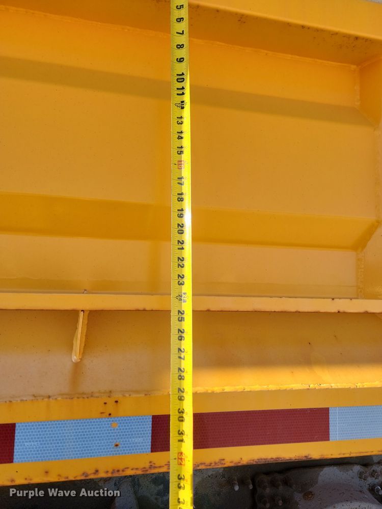 image for item KU9036 2002 Sterling LT9500 dump truck