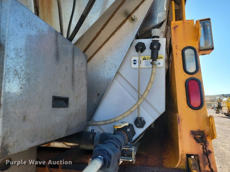 image for item KU9036 2002 Sterling LT9500 dump truck