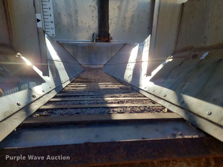 image for item KU9036 2002 Sterling LT9500 dump truck