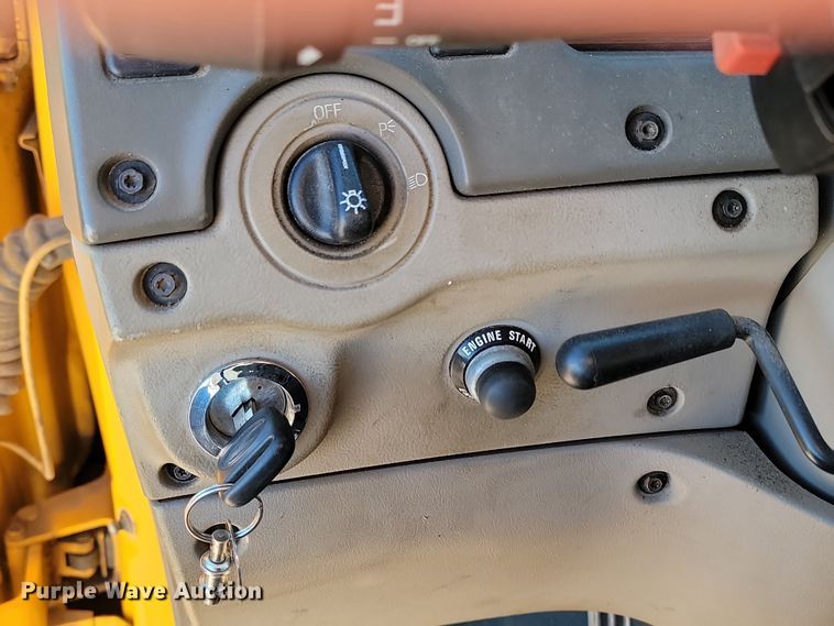 image for item KU9036 2002 Sterling LT9500 dump truck