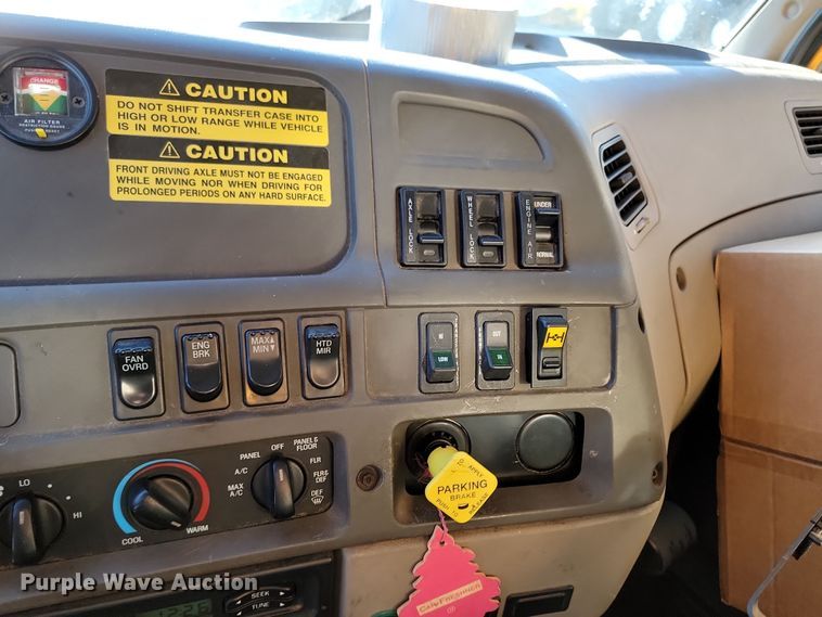 image for item KU9036 2002 Sterling LT9500 dump truck