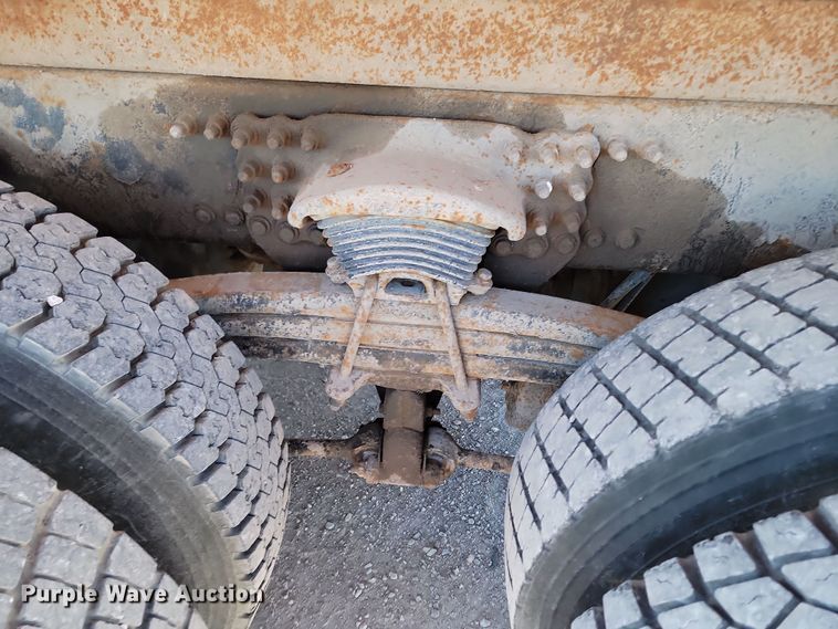 image for item KU9036 2002 Sterling LT9500 dump truck