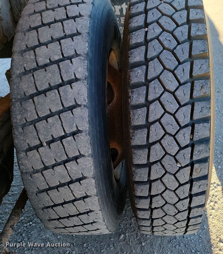 image for item KU9036 2002 Sterling LT9500 dump truck