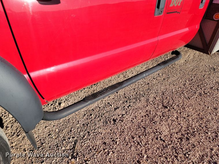 image for item KU9037 2011 Ford  F550 Super Duty XL bucket truck