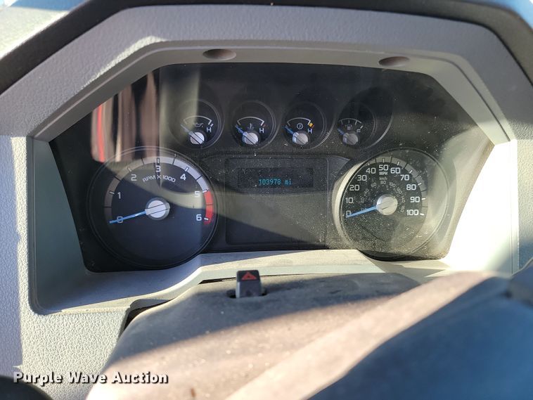 image for item KU9037 2011 Ford  F550 Super Duty XL bucket truck