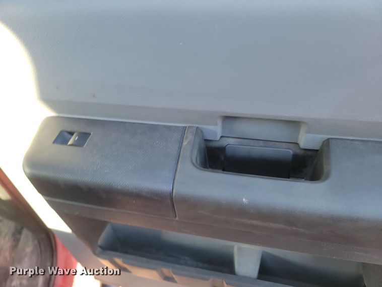 image for item KU9037 2011 Ford  F550 Super Duty XL bucket truck