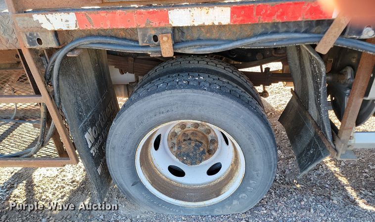 image for item KU9037 2011 Ford  F550 Super Duty XL bucket truck