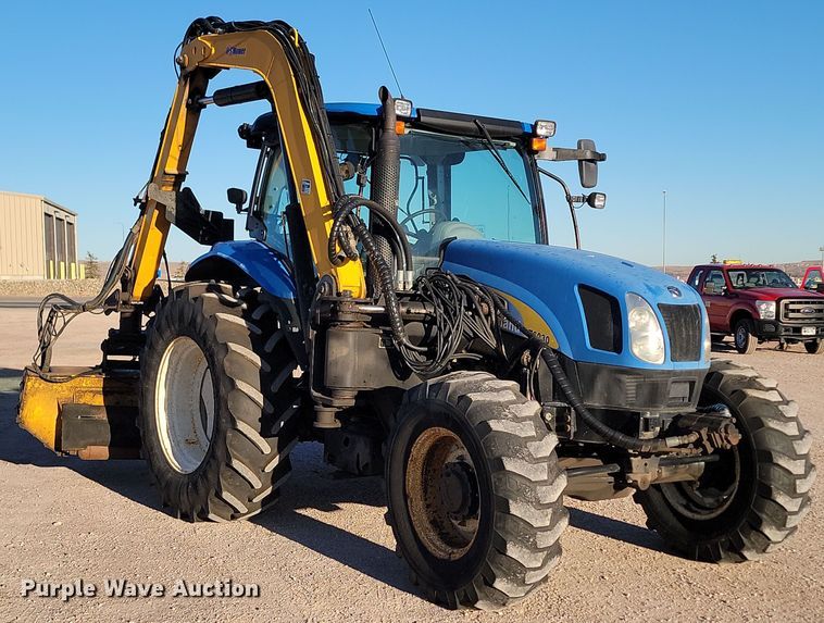 image for item KU9040 New Holland T6030 tractor