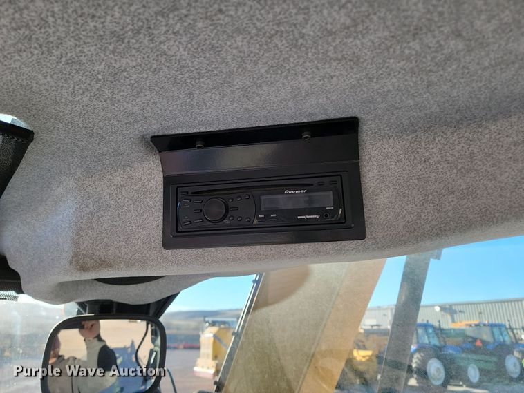 image for item KU9040 New Holland T6030 tractor