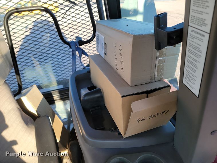 image for item KU9041 2005 Case IH Maxxum MXM120 MFWD tractor