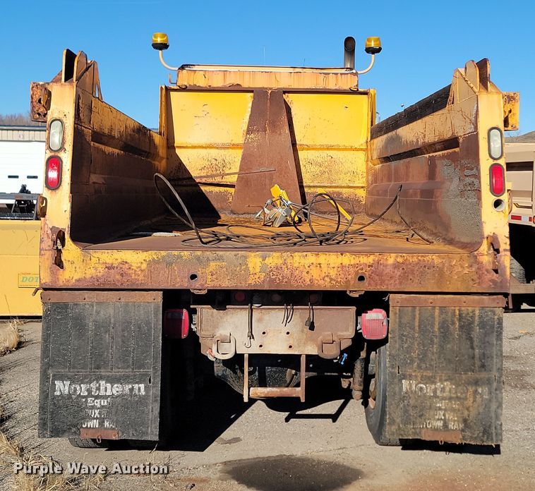 image for item KU9045 2003 Sterling LT9511  dump truck