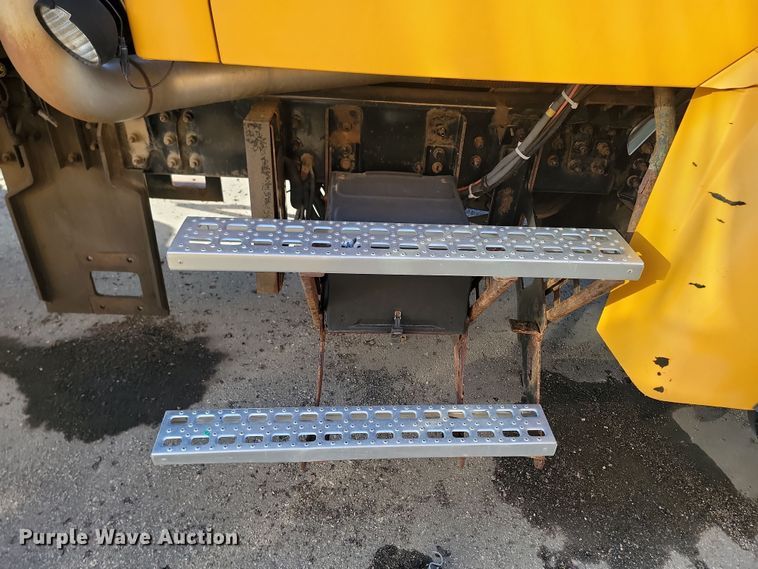 image for item KU9045 2003 Sterling LT9511  dump truck