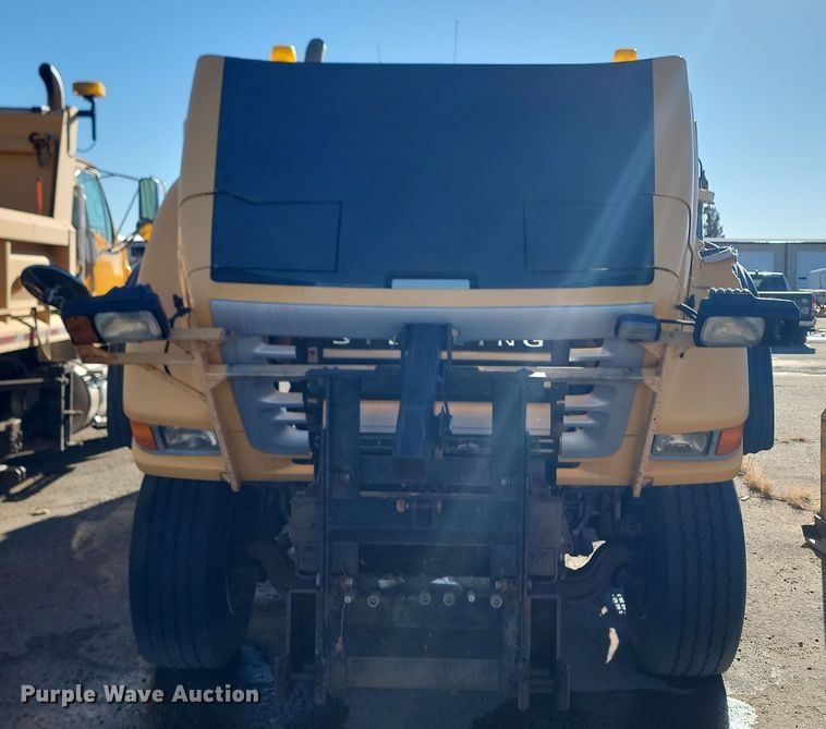 image for item KU9045 2003 Sterling LT9511  dump truck