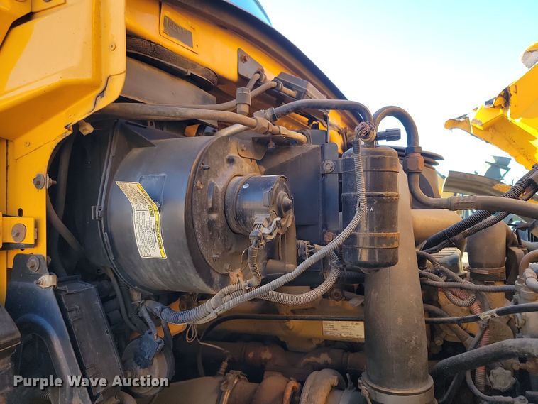 image for item KU9045 2003 Sterling LT9511  dump truck