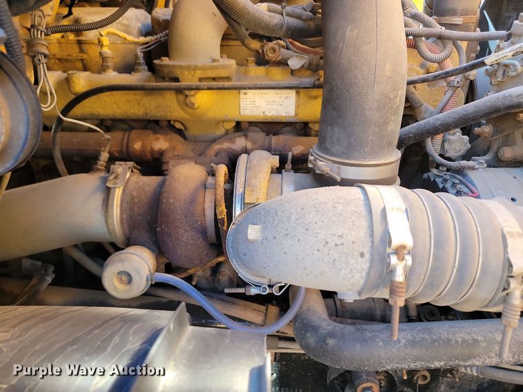 image for item KU9045 2003 Sterling LT9511  dump truck