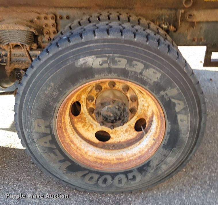 image for item KU9045 2003 Sterling LT9511  dump truck