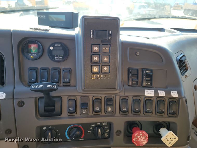 image for item KU9046 2008 Sterling  dump truck