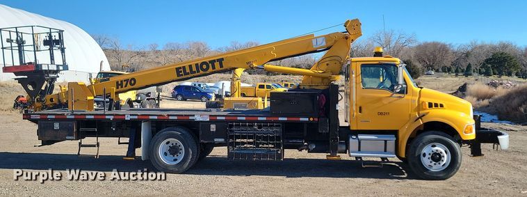 image for item KU9047 2003 Sterling Acterra  bucket truck