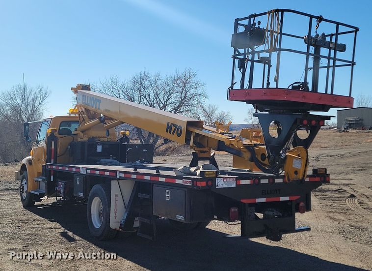 image for item KU9047 2003 Sterling Acterra  bucket truck