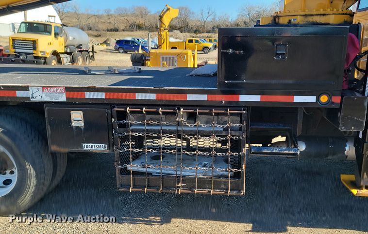 image for item KU9047 2003 Sterling Acterra  bucket truck