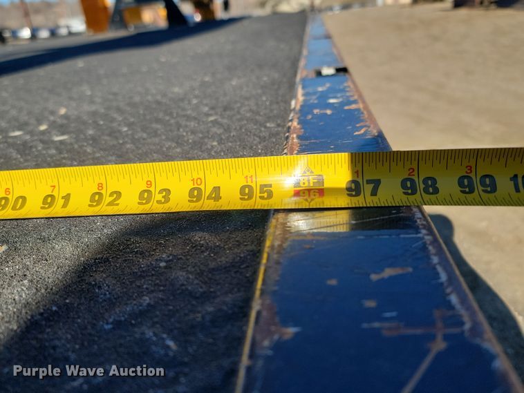 image for item KU9047 2003 Sterling Acterra  bucket truck