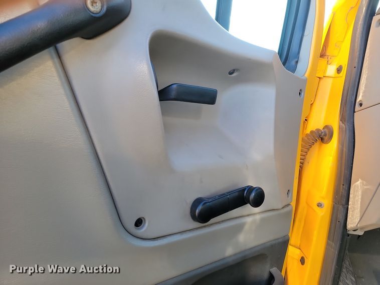 image for item KU9047 2003 Sterling Acterra  bucket truck