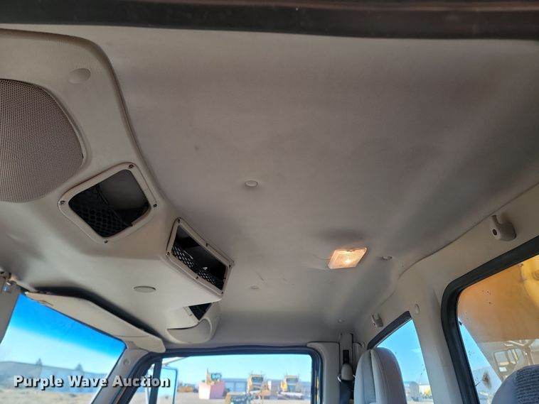 image for item KU9047 2003 Sterling Acterra  bucket truck