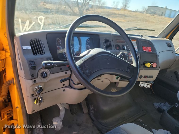 image for item KU9047 2003 Sterling Acterra  bucket truck