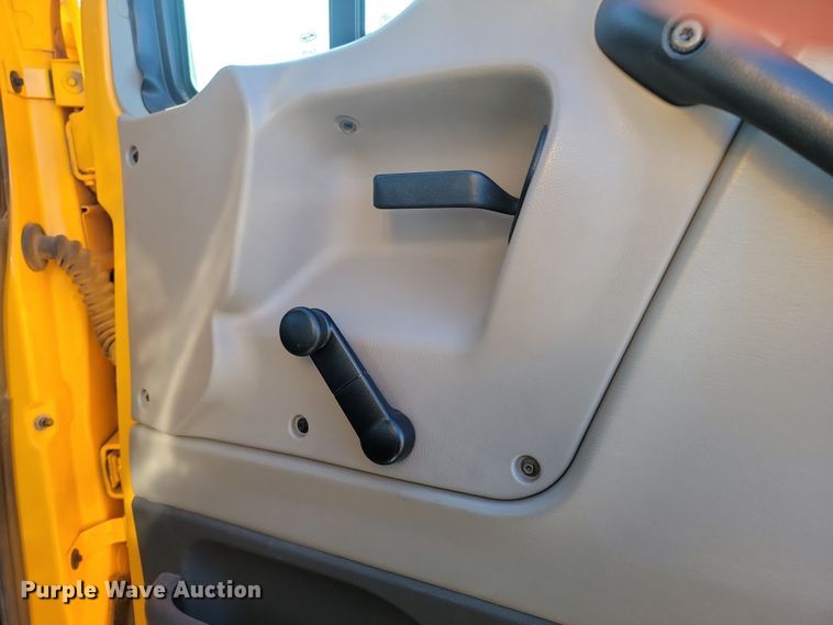 image for item KU9047 2003 Sterling Acterra  bucket truck