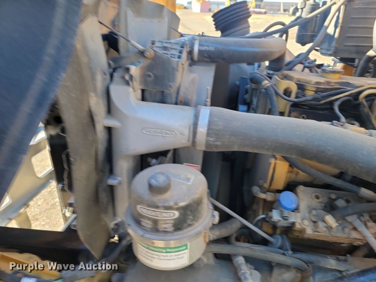 image for item KU9047 2003 Sterling Acterra  bucket truck