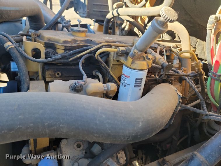 image for item KU9047 2003 Sterling Acterra  bucket truck