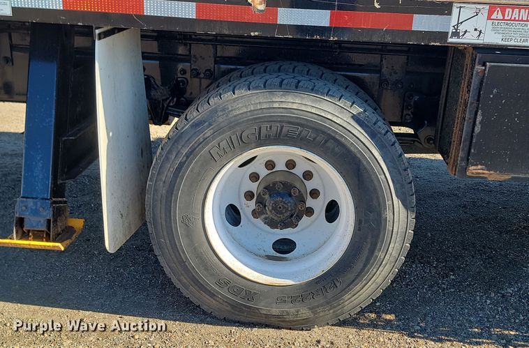 image for item KU9047 2003 Sterling Acterra  bucket truck