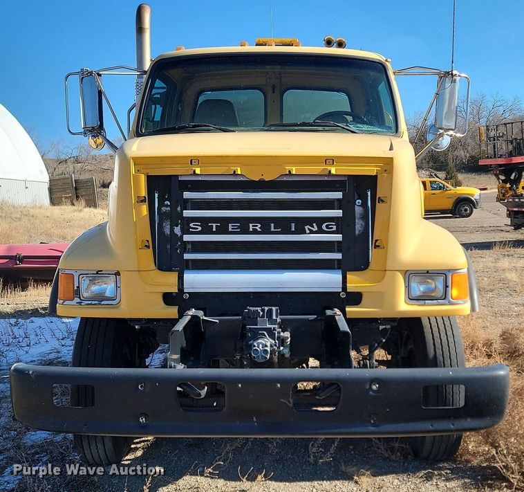 image for item KU9048 2007 Sterling LT7500  tank truck