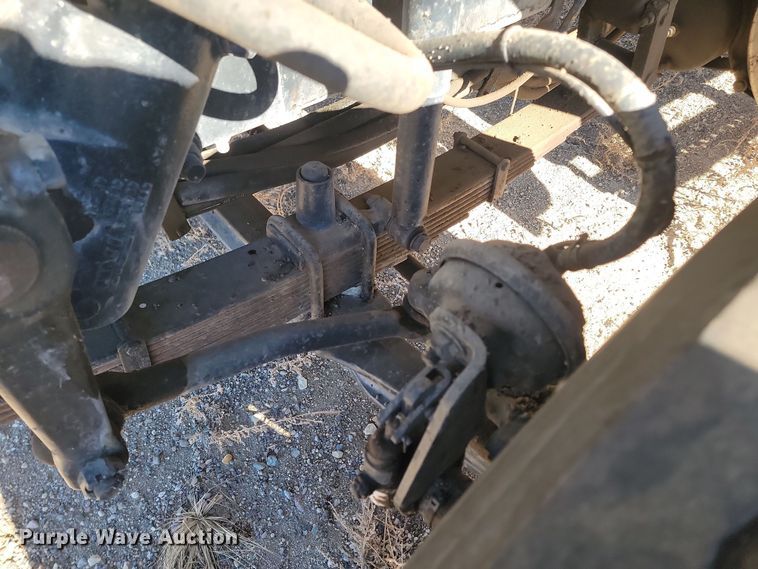 image for item KU9048 2007 Sterling LT7500  tank truck