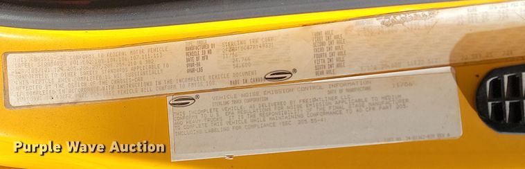 image for item KU9048 2007 Sterling LT7500  tank truck